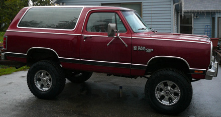 1983 Dodge Ramcharger 4x4 By Todd Green image 2.