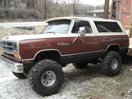1984 Dodge Ramcharger 4x4 By Don Johnson image 2.
