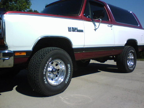 1988 Dodge Ramcharger 4x4 By Kenny Scott image 1.