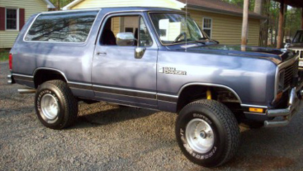 1988 Dodge Ramcharger 4x4 By Robert Brown image 3.