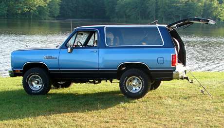 1990 Dodge Ramcharger By Gunner Hay Image 1.
