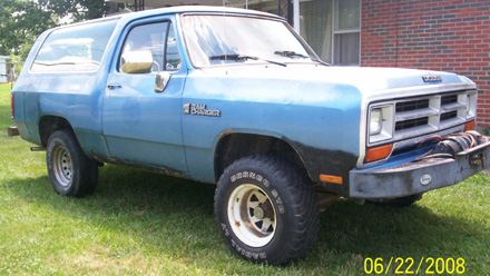 1990 Dodge Ramcharger 4x4 By Thomas Bowman Image 1.