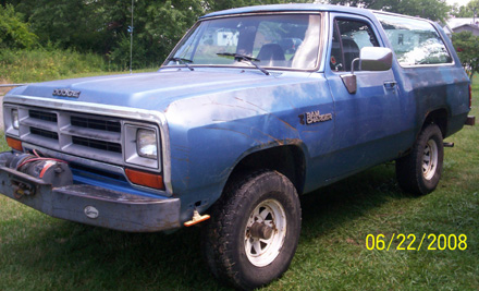 1990 Dodge Ramcharger 4x4 By Thomas Bowman Image 2.
