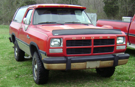 1992 Dodge Ramcharger 4x4 By Robert Miller image 3.