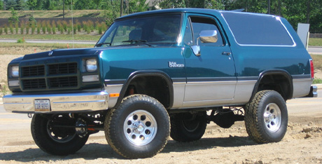 1993 Dodge Ramcharger 4x4 By DJ image 1.