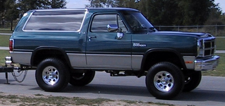 1993 Dodge Ramcharger 4x4 By DJ image 4.