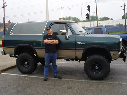 1993 Dodge Ramcharger 4x4 By Ray image 1.