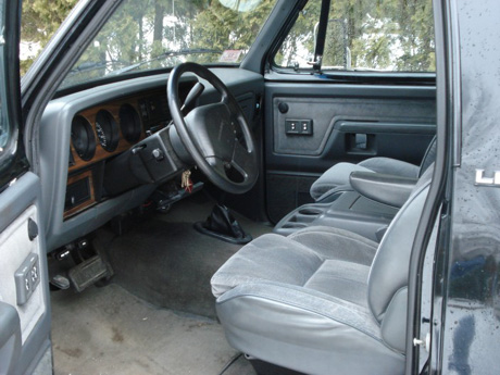 1993 Dodge Ramcharger By Mark DuVerger image 3.