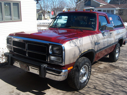 1993 Dodge Ramcharger 4x4 By Stephen Ruby image 1.